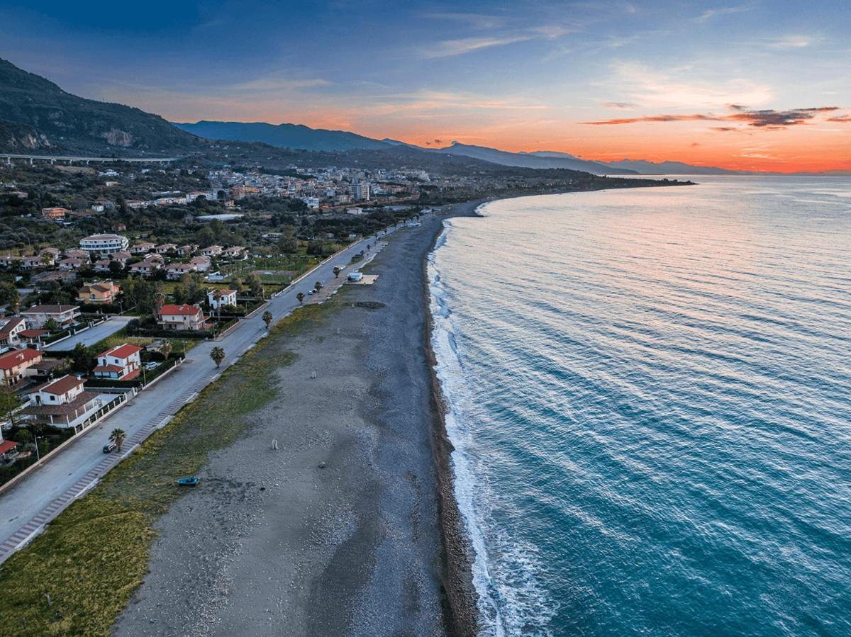 Gali Holidays Casa Vacanze Acquedolci Dış mekan fotoğraf